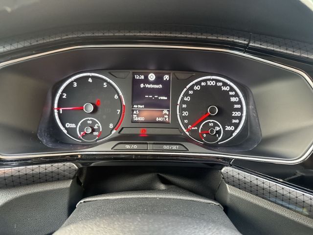 T-Cross 1.0 TSI STYLE LED+NAVI+PDC+SIHZ+KLIMAAUT