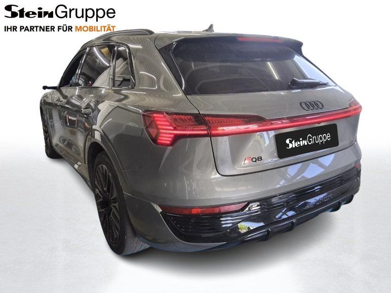 Audi Q8 55 e-tron S line quattro MATRIX+APP+PANO+ACC imagem 3