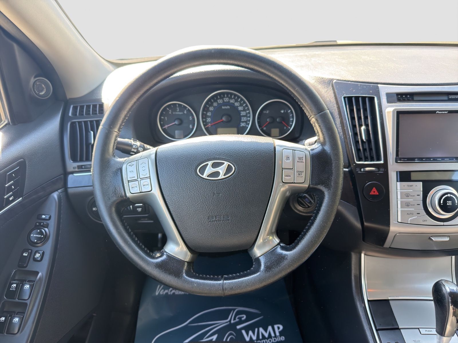 Fahrzeugabbildung Hyundai ix55 Premium /Schiebed./Leder/7.Sitzer/Xenon/AHK
