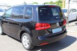 Volkswagen Touran Match 2.0 TDI DSG +Xenon+NAVI+Panoramad. - Volkswagen Touran: Match TDI