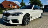BMW M550d xDrive Touring A - - weiße BMW M550