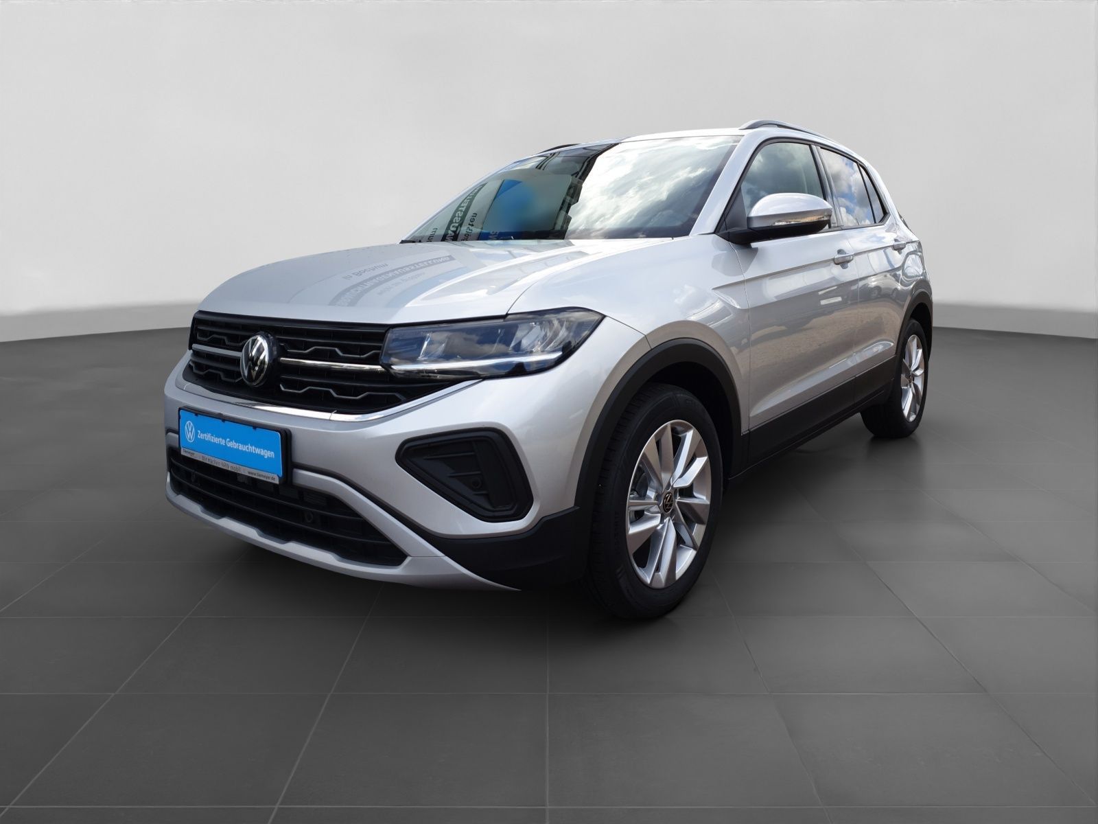 Volkswagen T-Cross 1.5 TSI DSG LIFE ACC APP-CON PDC SITZHZ foto 2