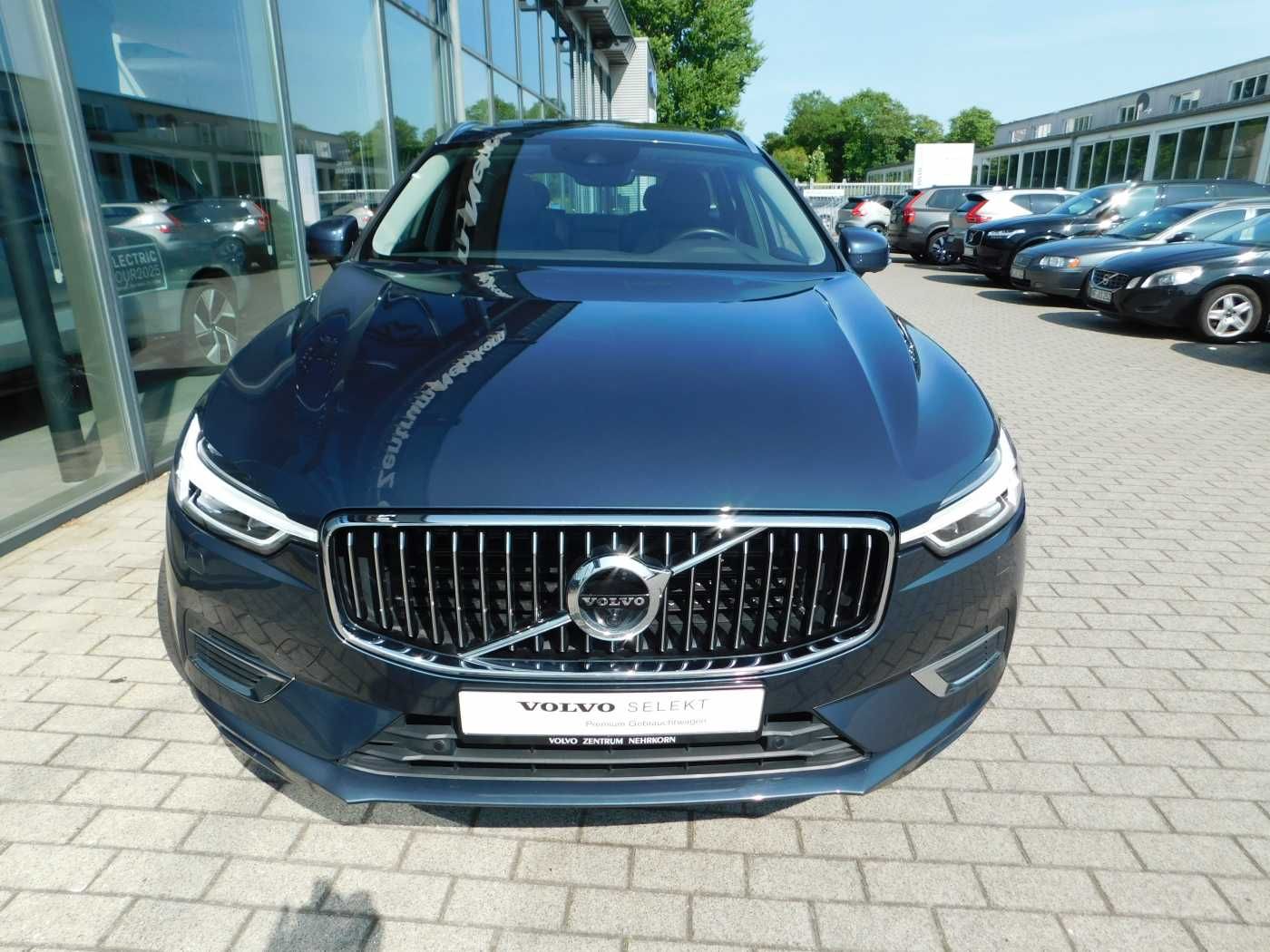Fahrzeugabbildung Volvo XC60 T6 AWD Recharge Inscription Expression
