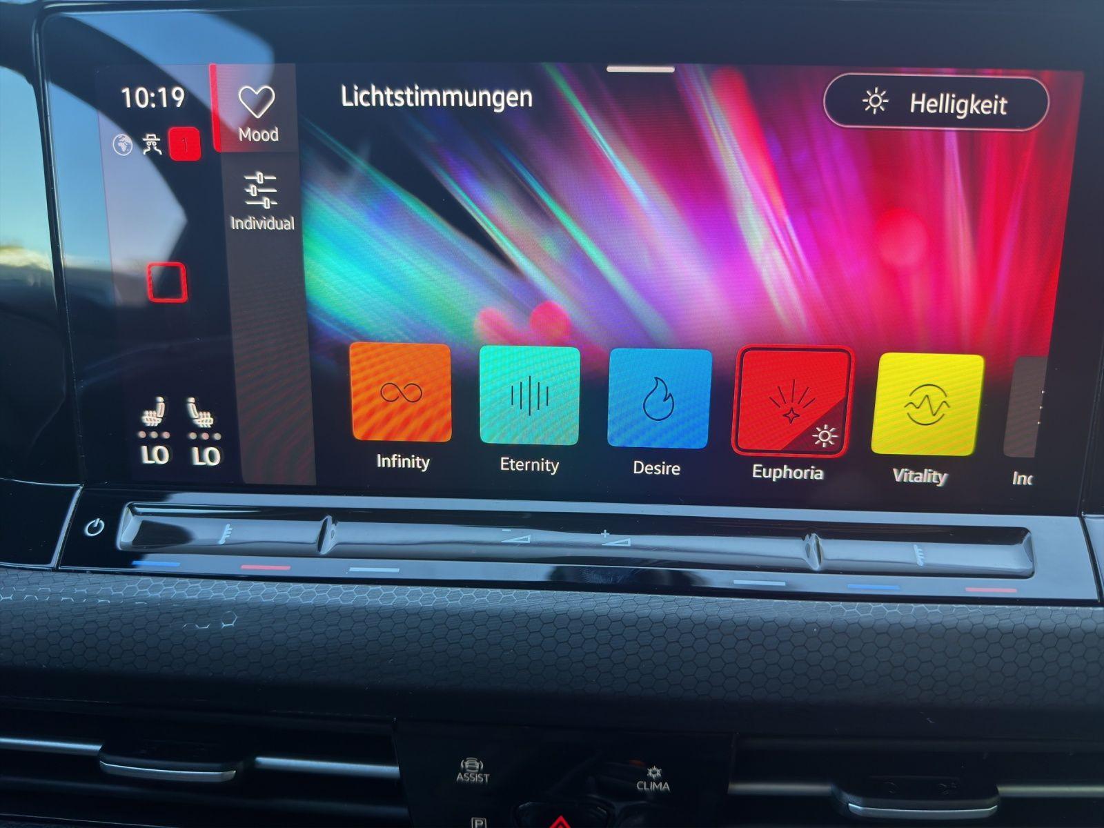 Volkswagen Golf GTI BLACK IQ.LIGHT KAMERA NAVI ASSIST, миниатюра 15