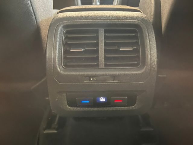 MYAUTOCENTER – Gebraucht- und Jahreswagen mit Werkstattservice in Pfaffenhofen Volkswagen Touran Comfortline BMTStart-Stopp *7-Sitzer*TÜV
