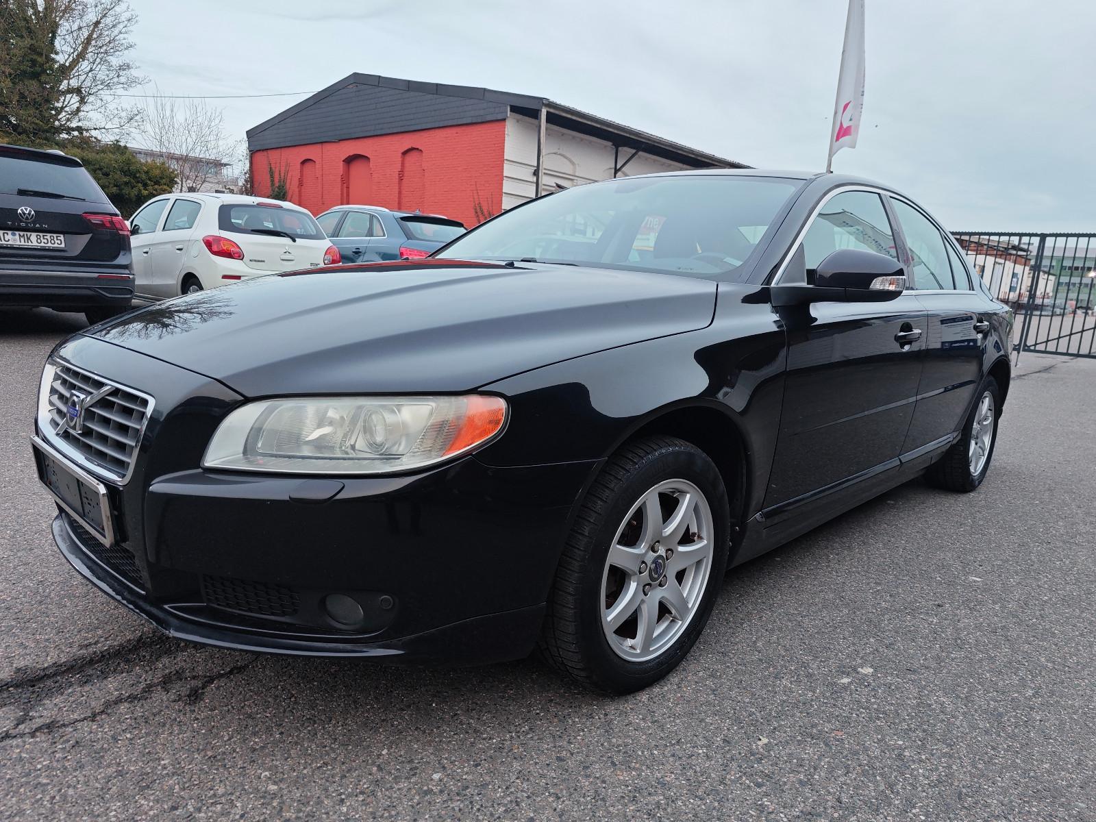 Volvo S80 Lim. 2.0 D Momentum Navi Leder Xenon