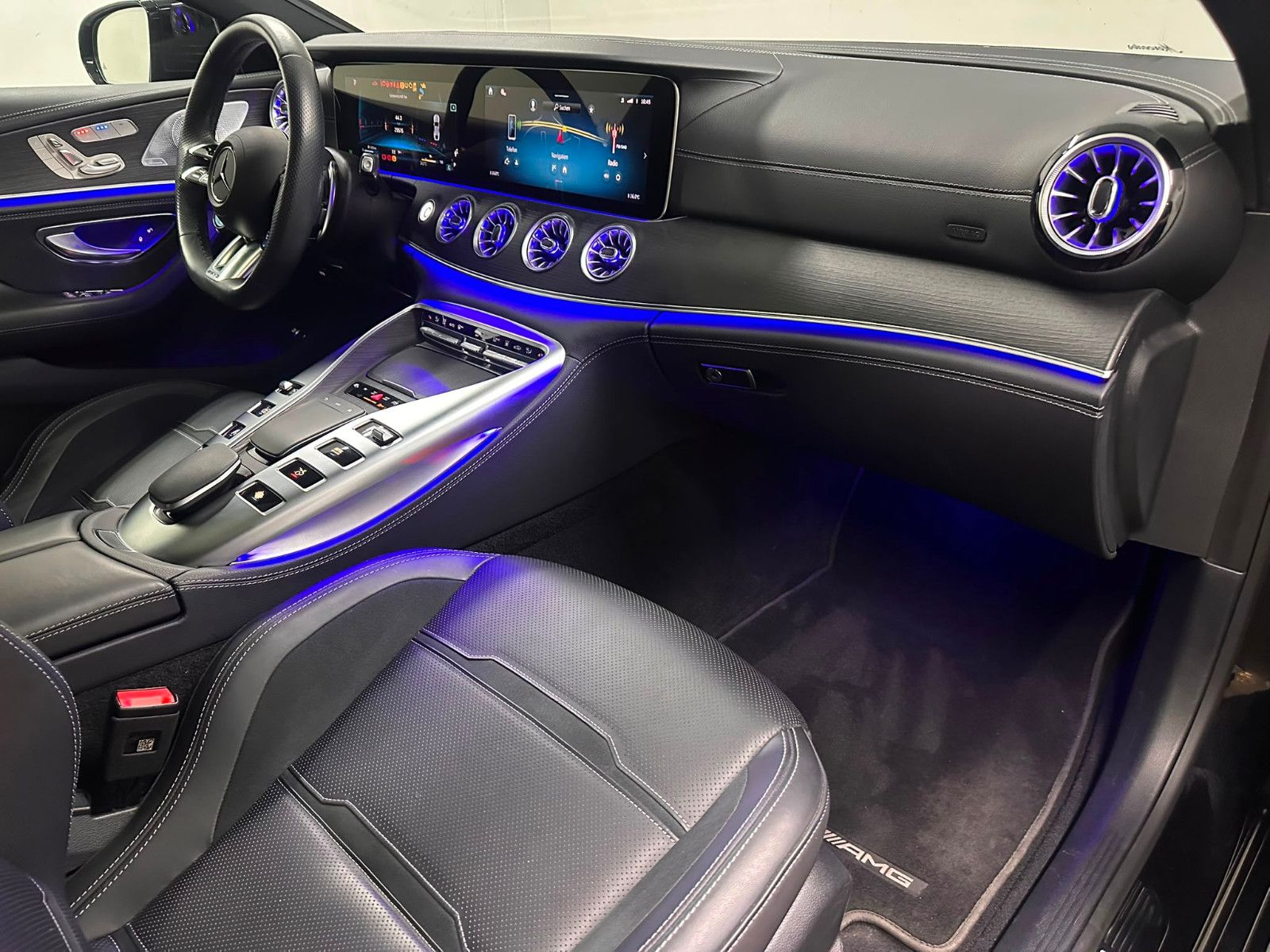 Fahrzeugabbildung Mercedes-Benz GT 63 S E Performance *SHD*KEYGO*NIGHT*SITZKLIMA