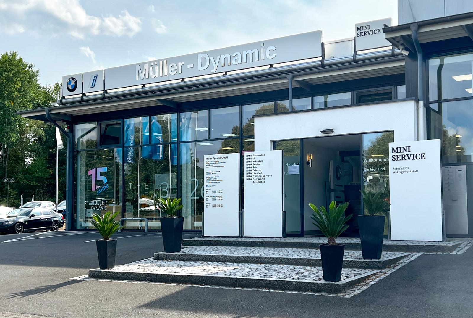 showroom-image-main
