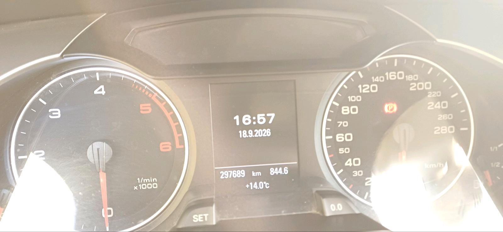 Audi Quattro 2011 — photo 6