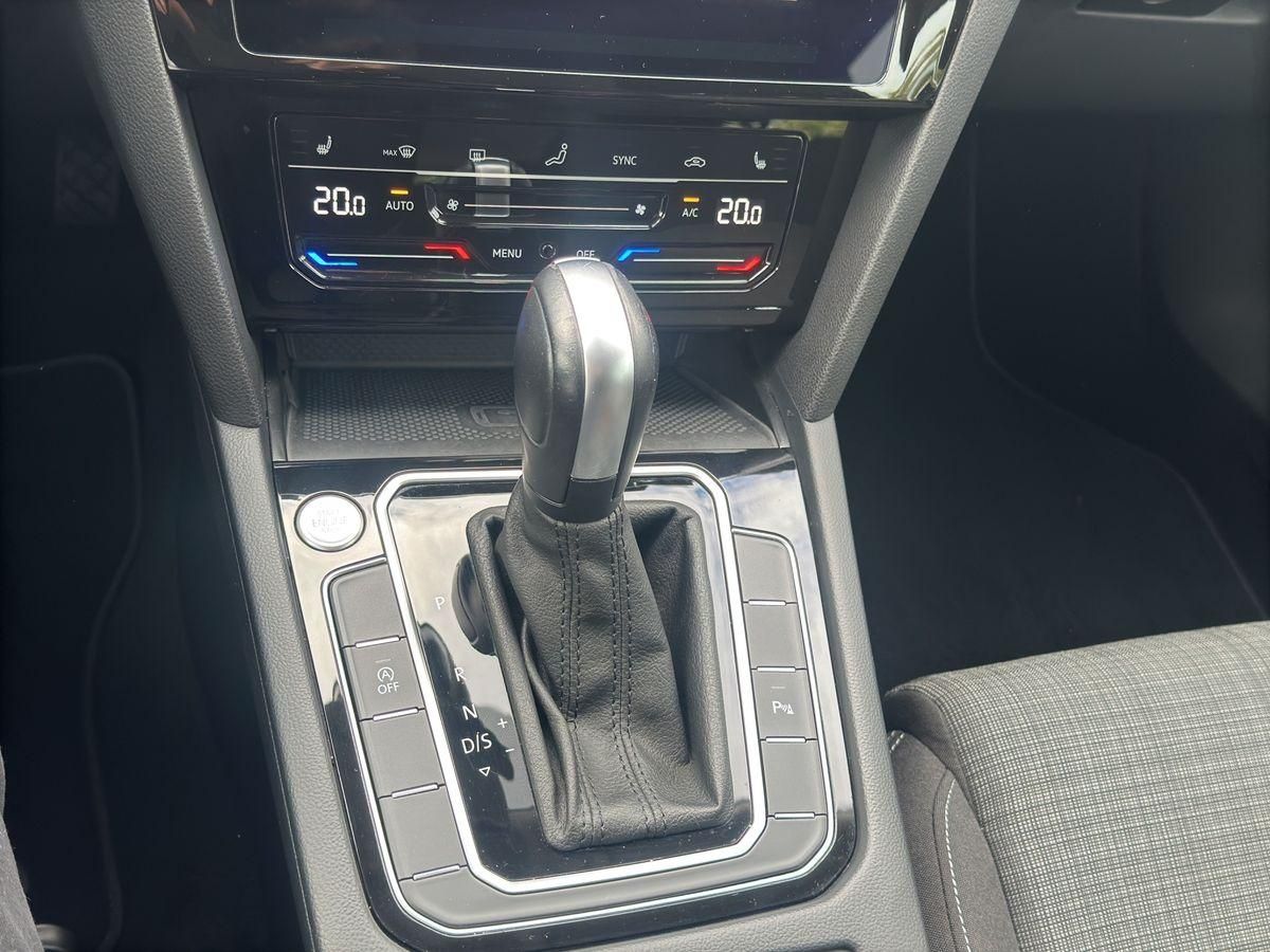 Passat Variant Business 2.0 TDI DSG RFK ACC NAVI