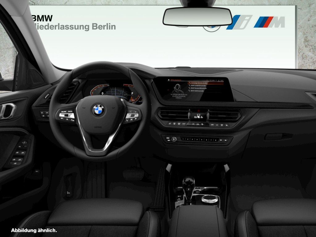 BMW 1 Series 2023