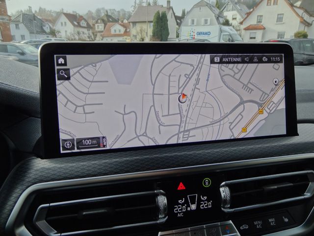 Fahrzeugabbildung BMW X4 M40/M-Paket/HUD/M-Sitze/1.Hd/Kam/Navi/Leder/