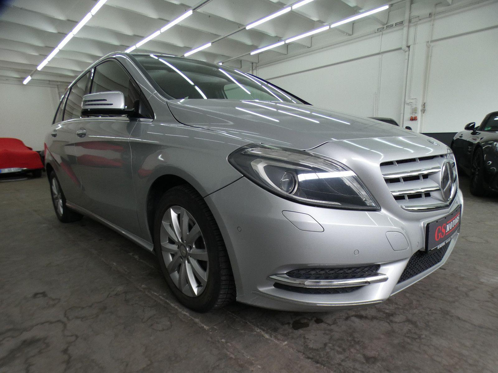 Mercedes-Benz B 200 CDI BE*BI-XENON*KLIMA*NAVI*LED*AUTOMATIK