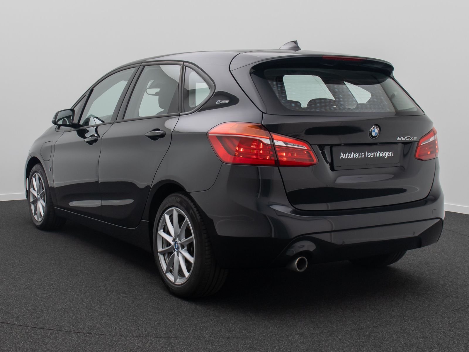 Fahrzeugabbildung BMW 225xe iPerf  Active Tourer Navi Geschwindig Touc