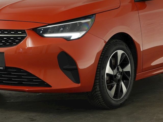 Corsa-e F ELEGANCE 50kWH AT+LED LICHT+SITZHEIZUN