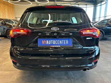 Ford Focus *1.HAND*19%*LED*LKHZ*SPORT*CARPLAY*TEMPO