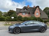 Tesla Model S Maximale Reichweite Plus - Tesla Gebrauchtwagen in Hamburg
