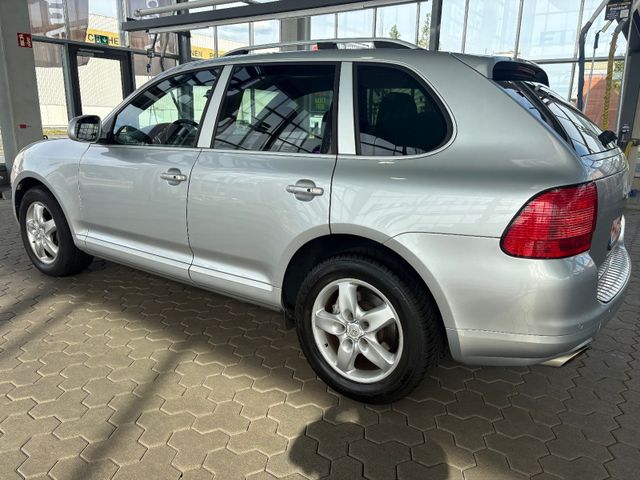 Porsche S- LUFT-SSD-NAVI-VOLLEDER-KEYLESS-BOSE-2x MEMORY