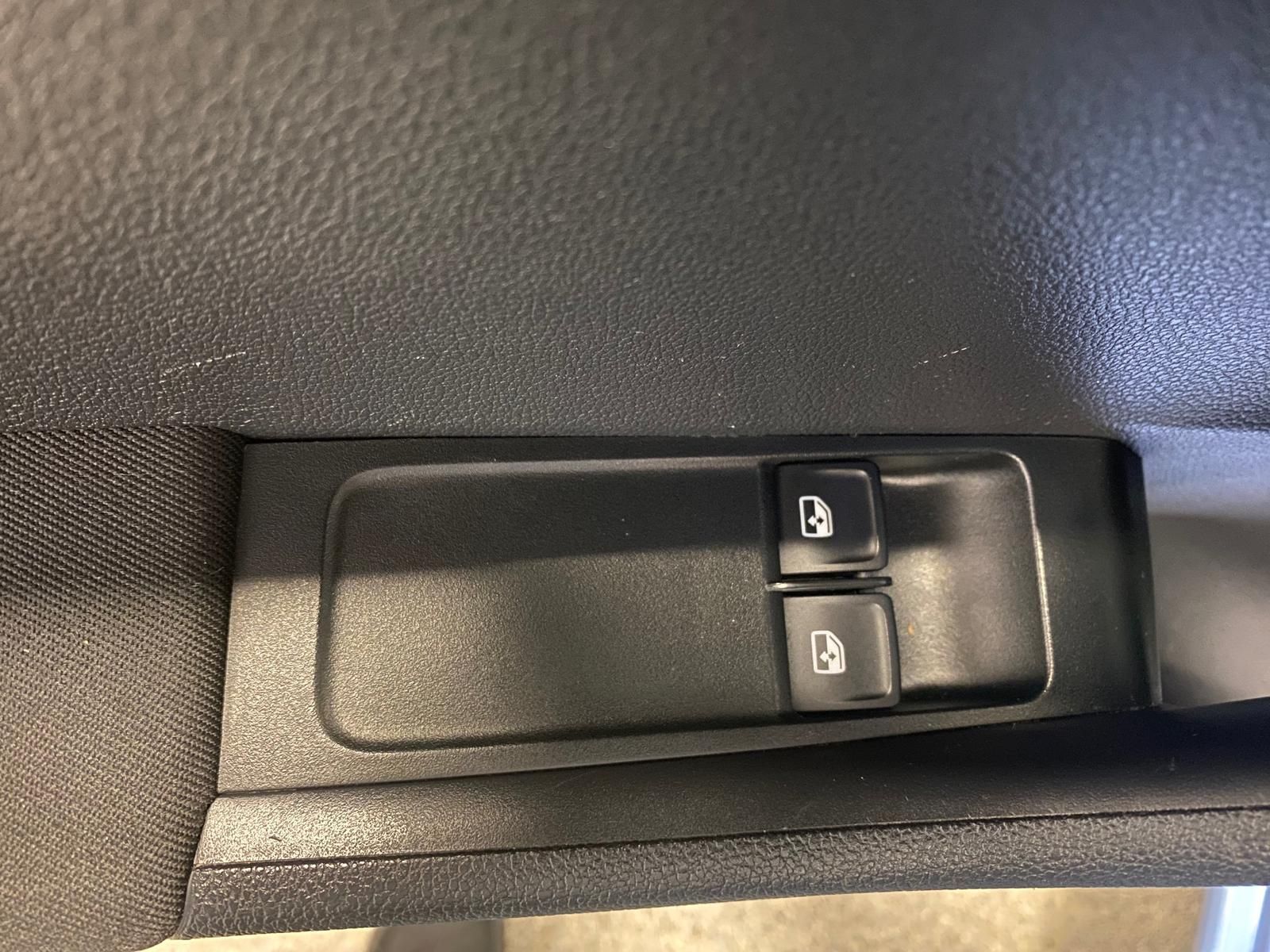 Fahrzeugabbildung SKODA Fabia 1.0 MPI Cool Plus KLIMA+ALLWETTER+1. HAND+