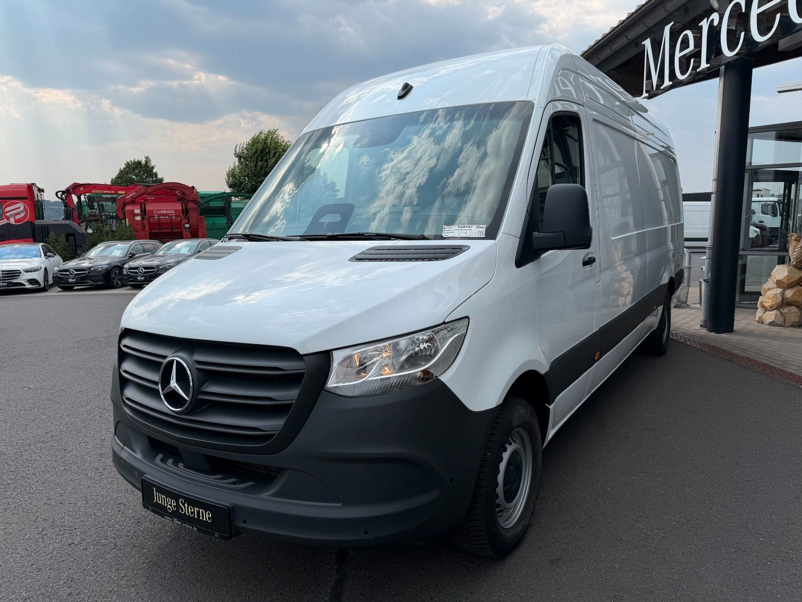 Fahrzeugabbildung Mercedes-Benz Sprinter 317 CDI 9G 4325 Klima AHK3,5to