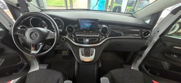 Mercedes V 250 - 12