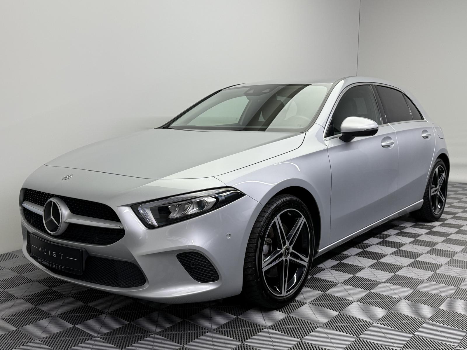 Mercedes-Benz A 220 4Matic|ACC|LED|Business|2.Hand|Keyless-Go|