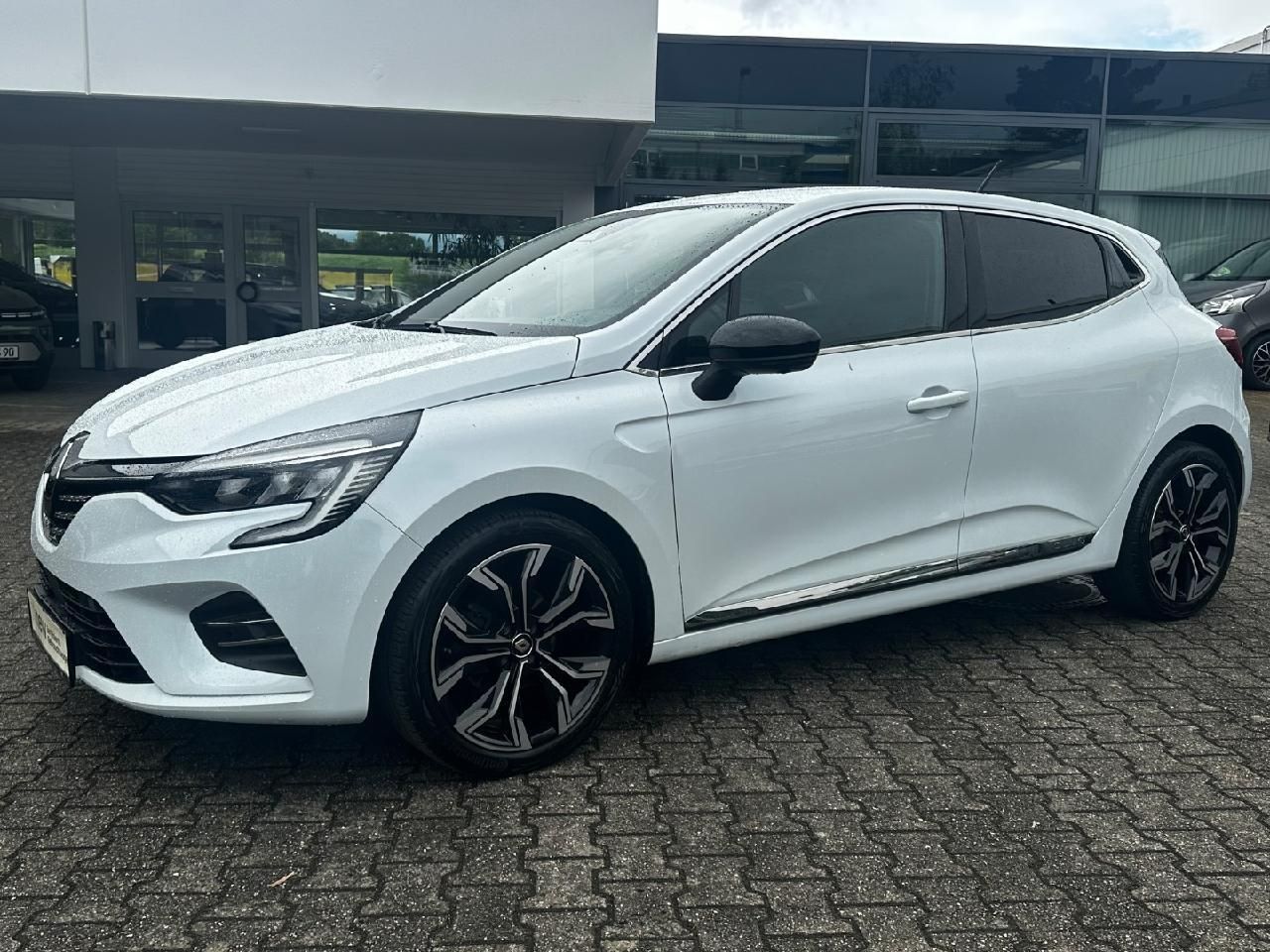 Fahrzeugabbildung Renault Clio Intens