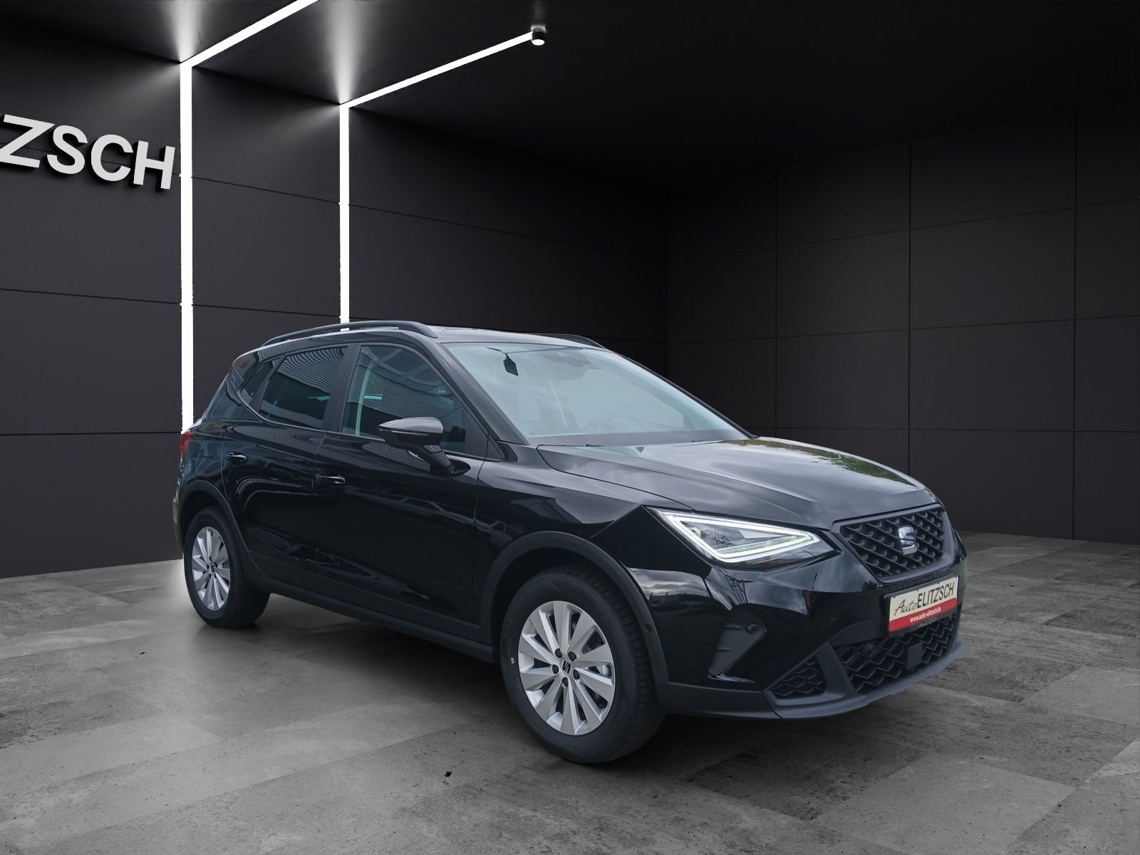 Fahrzeugabbildung SEAT Arona 1.0 TSI DSG Road Edition LED Winter-P.