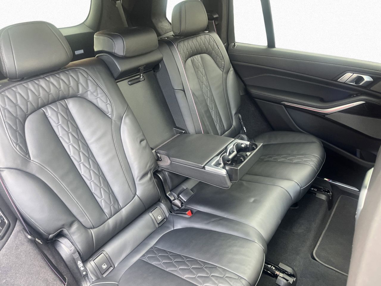 BMW X7 M60 - Bild 14