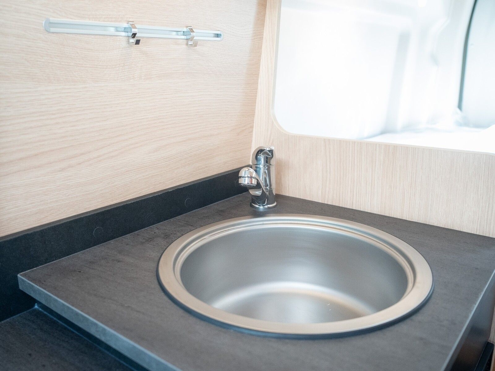 Fahrzeugabbildung Sunlight Cliff 4x4 590 ähnl. Greentrek*Dieselheiz*AHK*uvm