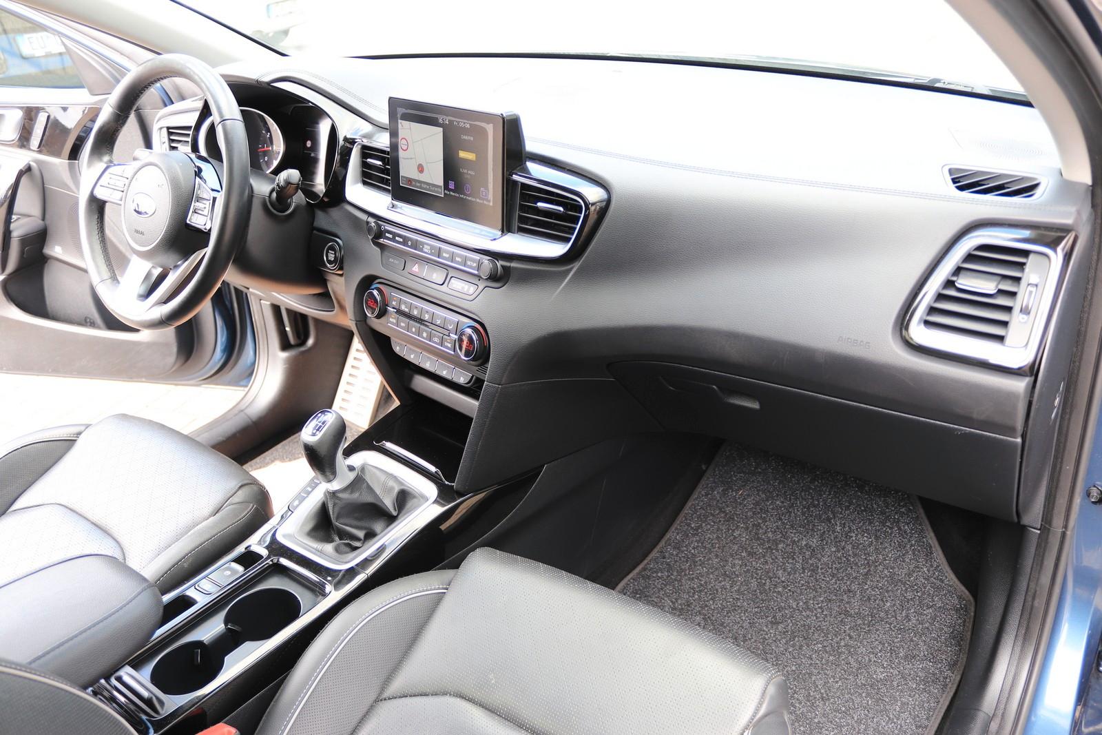 Kia Ceed Platinum Edition