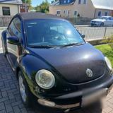 Volkswagen VW Beetle schwarz - Volkswagen Beetle aus 2005: Cabrio