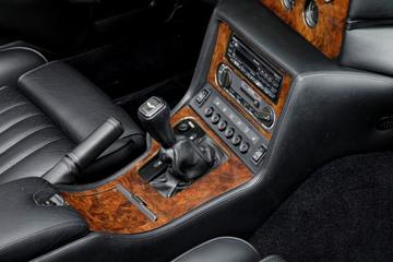 1994 Aston Martin VIRAGE — миниатюра 11