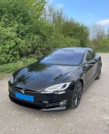 Tesla Model S P100D Ludicrous Performance -