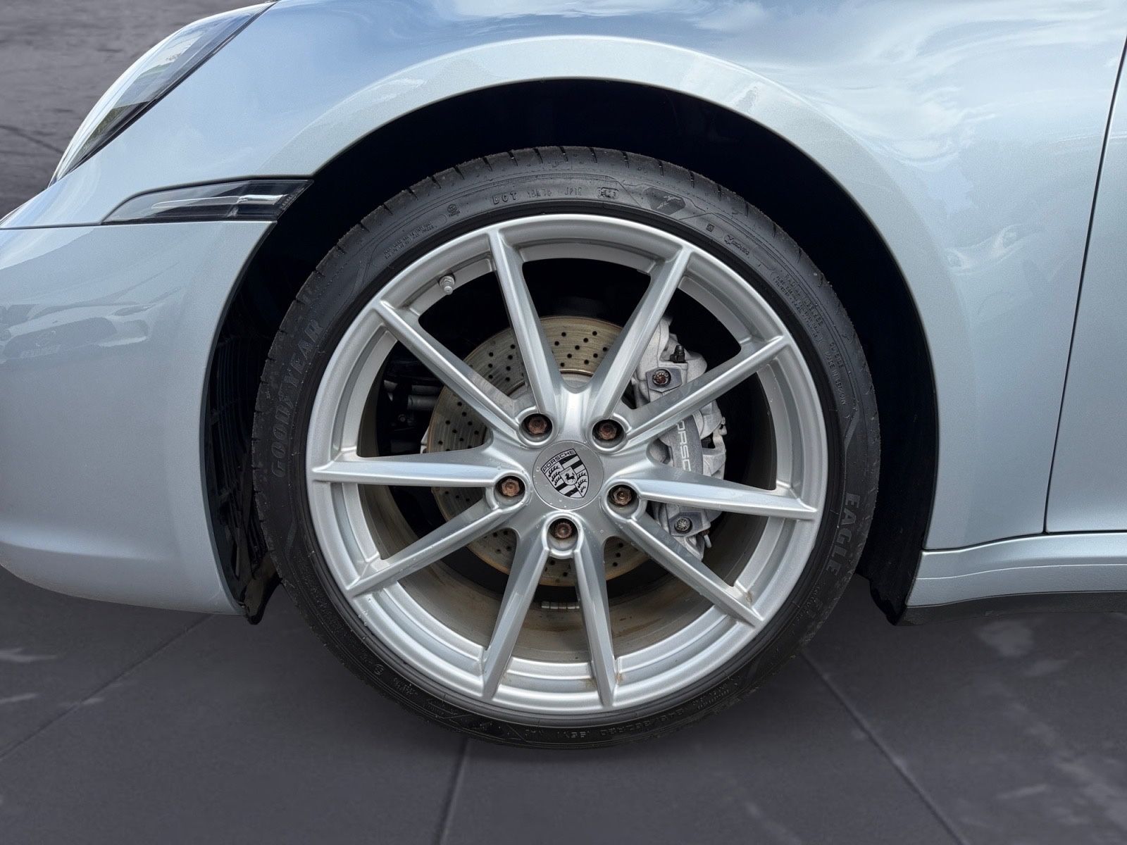Porsche 992 4 Carrera Allrad BOSE Schiebedach foto 9