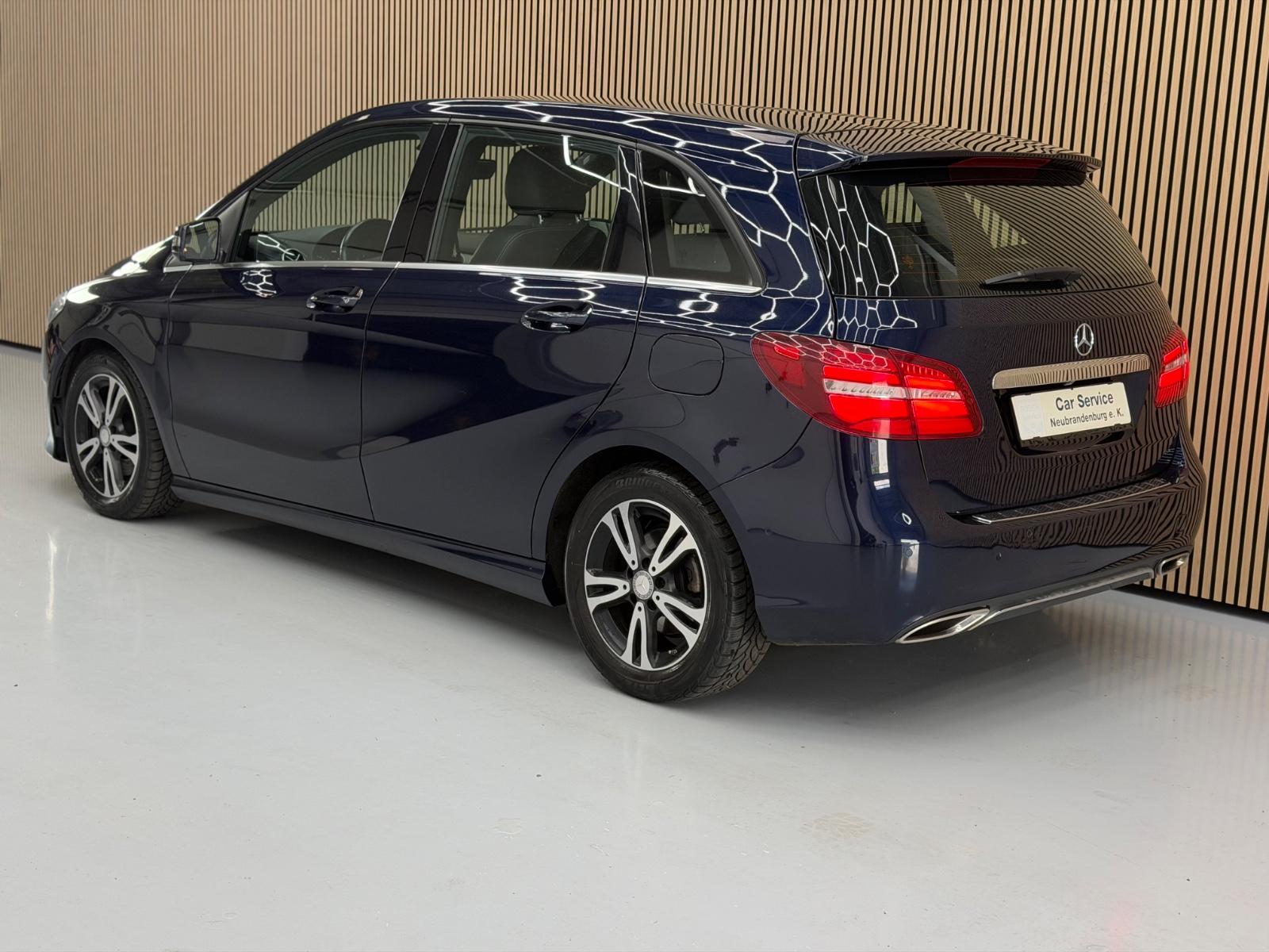 Mercedes-Benz B 200 CDI*8-Fach*MB-Scheckh.*RFK*Totw.*Ambiente*