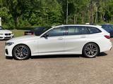 BMW M340d xDrive Touring|Laser|AHK|Pano|DA Prof|360* - BMW M340d von privat
