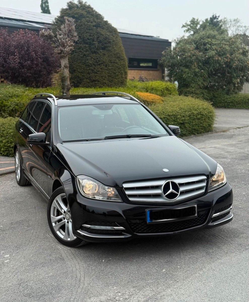 Mercedes-Benz C 220
