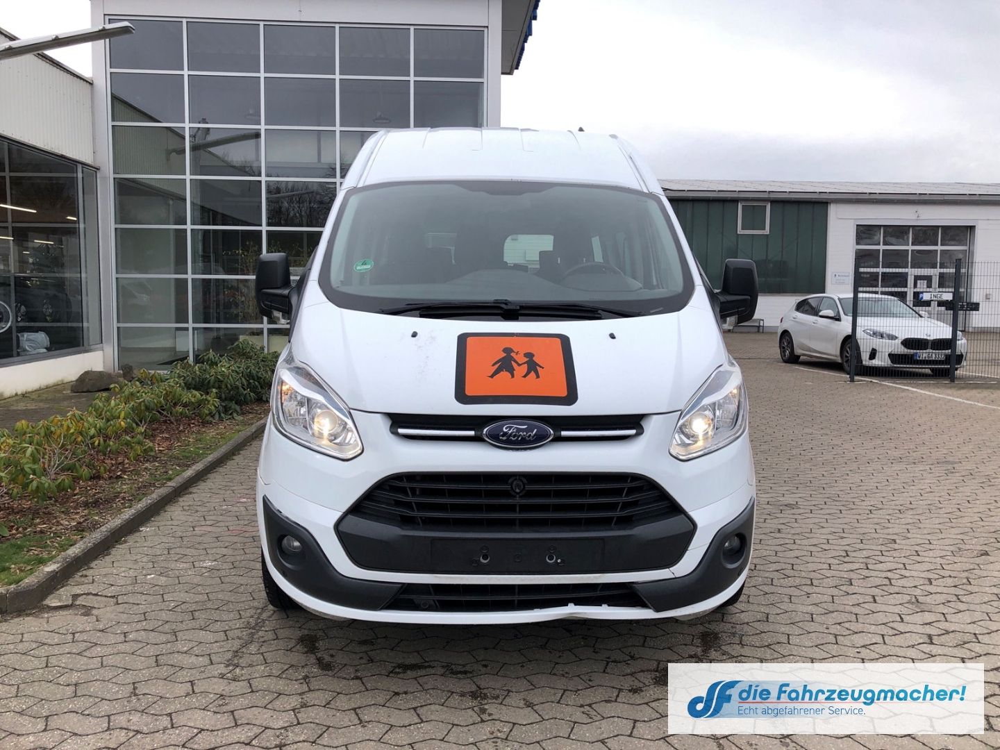 Fahrzeugabbildung Ford Transit Custom 300 L1H2 Trend 2.2 TDCi *1321*KLI