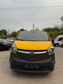 Opel Vivaro - 2