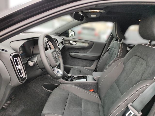 VOLVO EX40 (Bild 11 von Array)