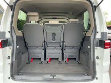 Volkswagen T7 Multivan - 8