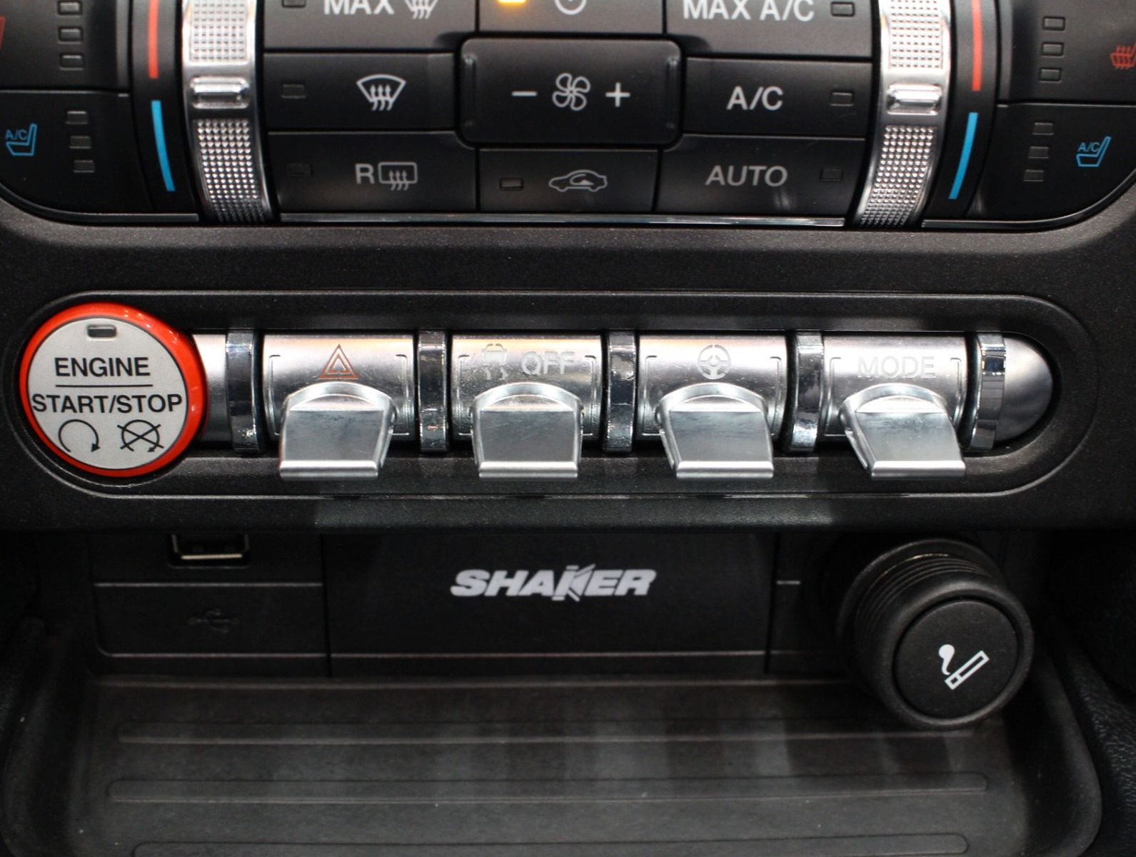 Fahrzeugabbildung Ford Mustang 2.3 EcoBoost Auto