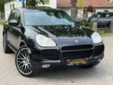 Porsche Cayenne Turbo S NAVI+LEDER+PANO+BOSE+AHK+20"ALU - Porsche Cayenne aus 2006