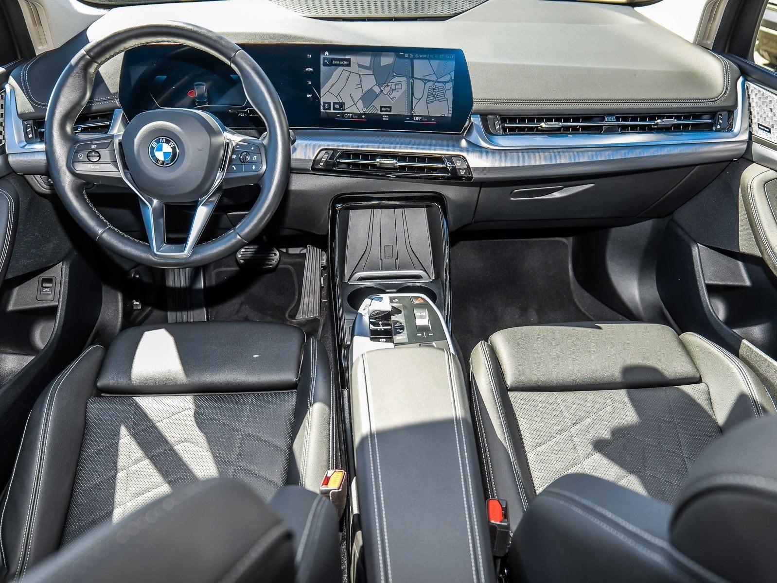 BMW 218i Active Tourer Luxury Line Navi Memory DA+ H