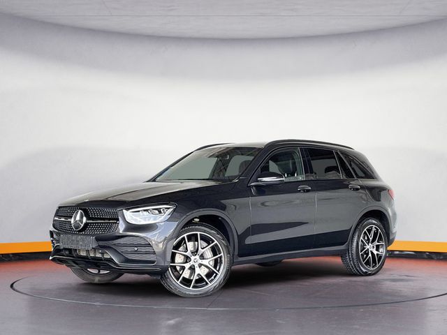 Mercedes-Benz GLC 300 de 4MATIC AMG ACC DAB LED NAVI PANO RFK