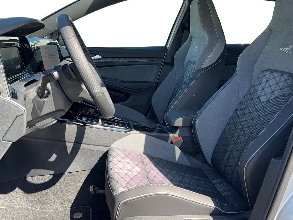 Volkswagen Golf - Bild 11