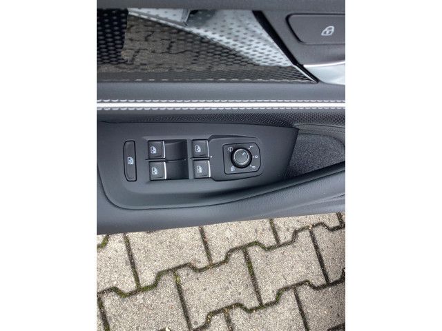 Volkswagen Passat Variant - Bild 9