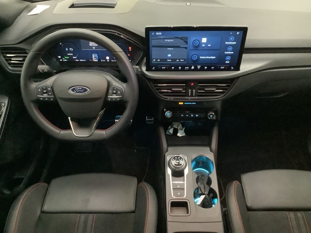 Fahrzeugabbildung Ford Kuga Plug-In Hybrid ST-Line X HUD Navi B&O LED