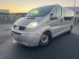 Renault Trafic 2.5 dCi  8-Sitzer mit neue... - Renault Trafic in Bremen